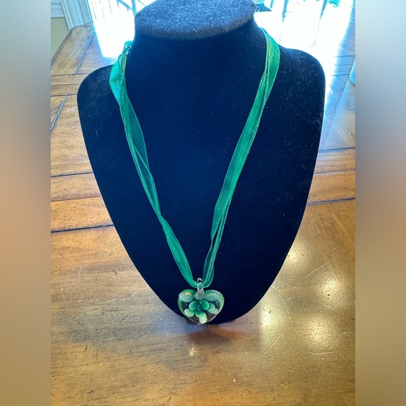 Jewelry Bundle - Green Color 9 Necklaces - Picture 10 of 12